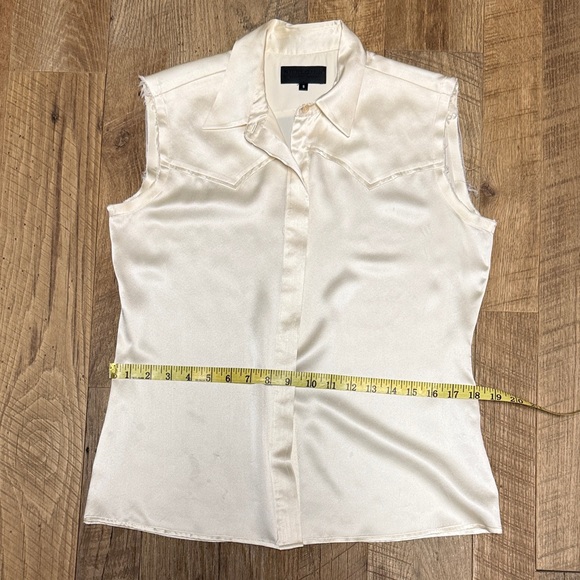 Nili Lotan Silk Sleeveless Blouse - Picture 13 of 14